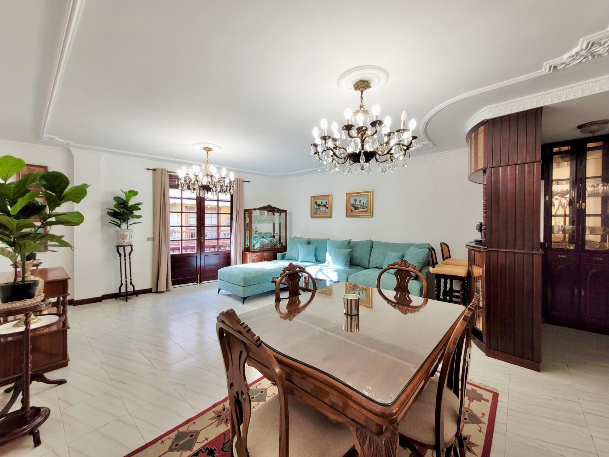 Apartament The Balcony House With Free Parking *